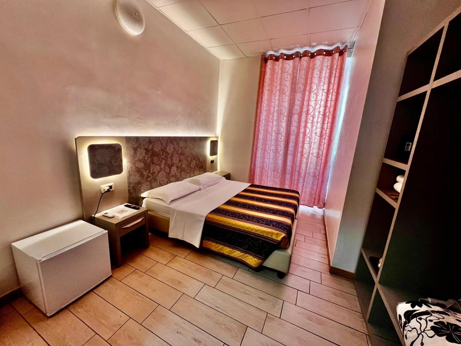 Double Room Private Bathroom