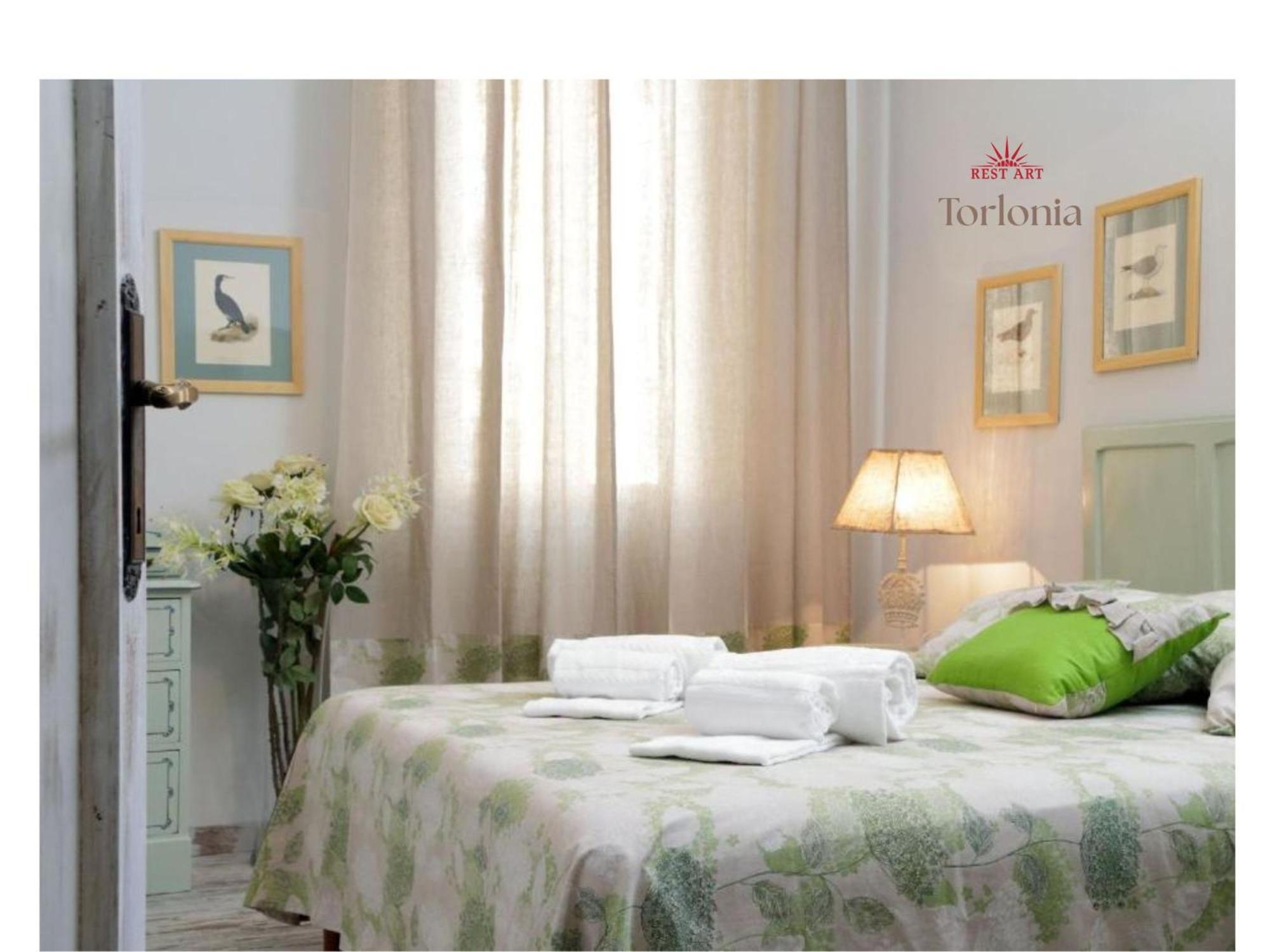 Colosseo Two-Bedroom Apartment Via di San Giovanni Laterano 60