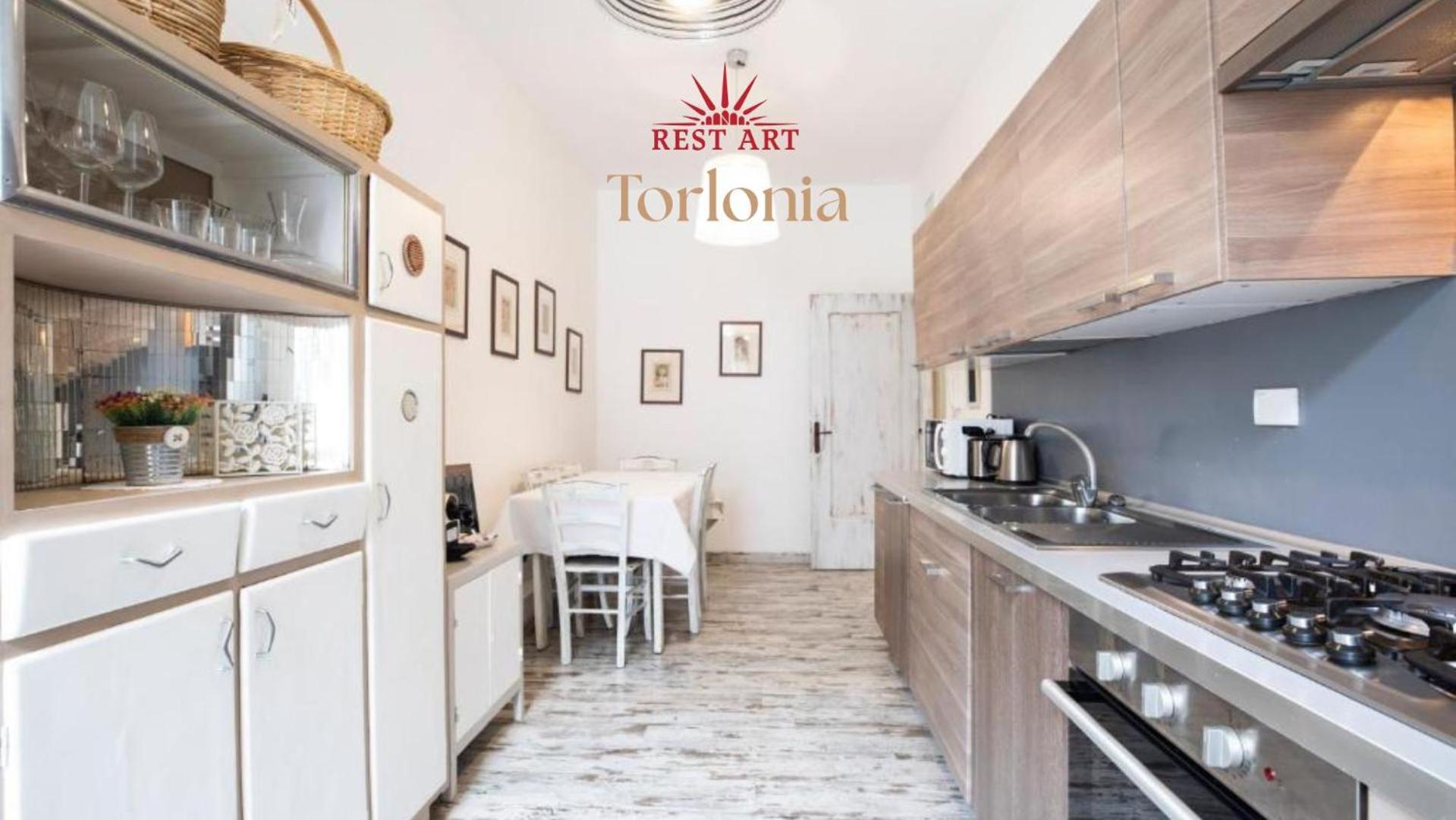 Colosseo Two-Bedroom Apartment Via di San Giovanni Laterano 60