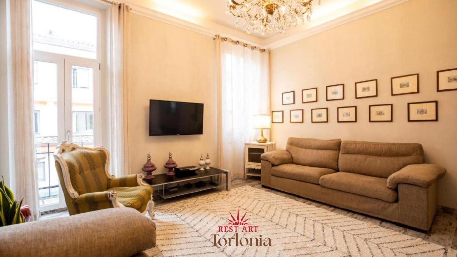 Colosseo Two-Bedroom Apartment Via di San Giovanni Laterano 60