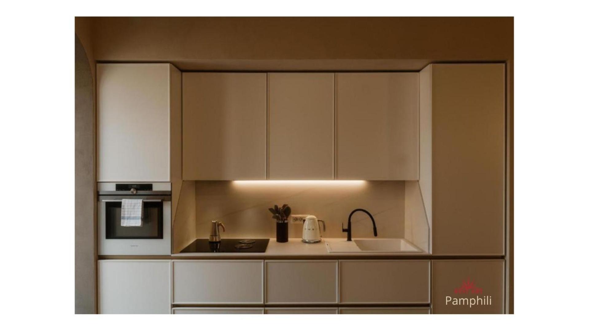 Colosseum Three-Bedroom Apartment Terrace