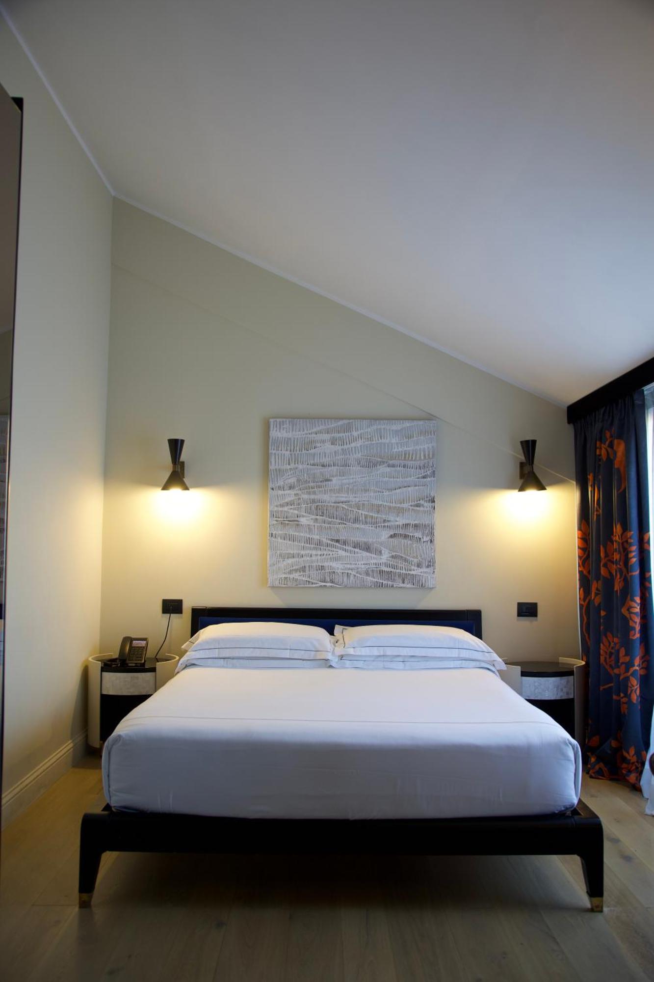 Deluxe Junior Suite