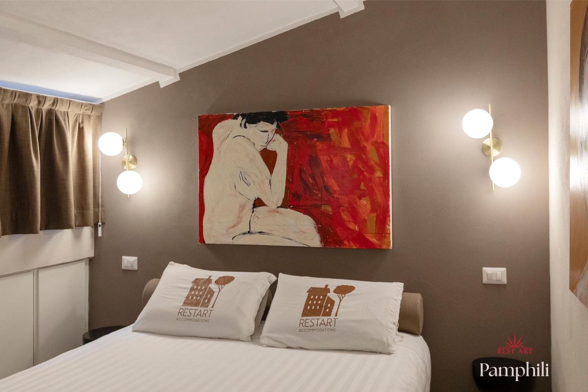 Colosseum Three-Bedroom Apartment Terrace