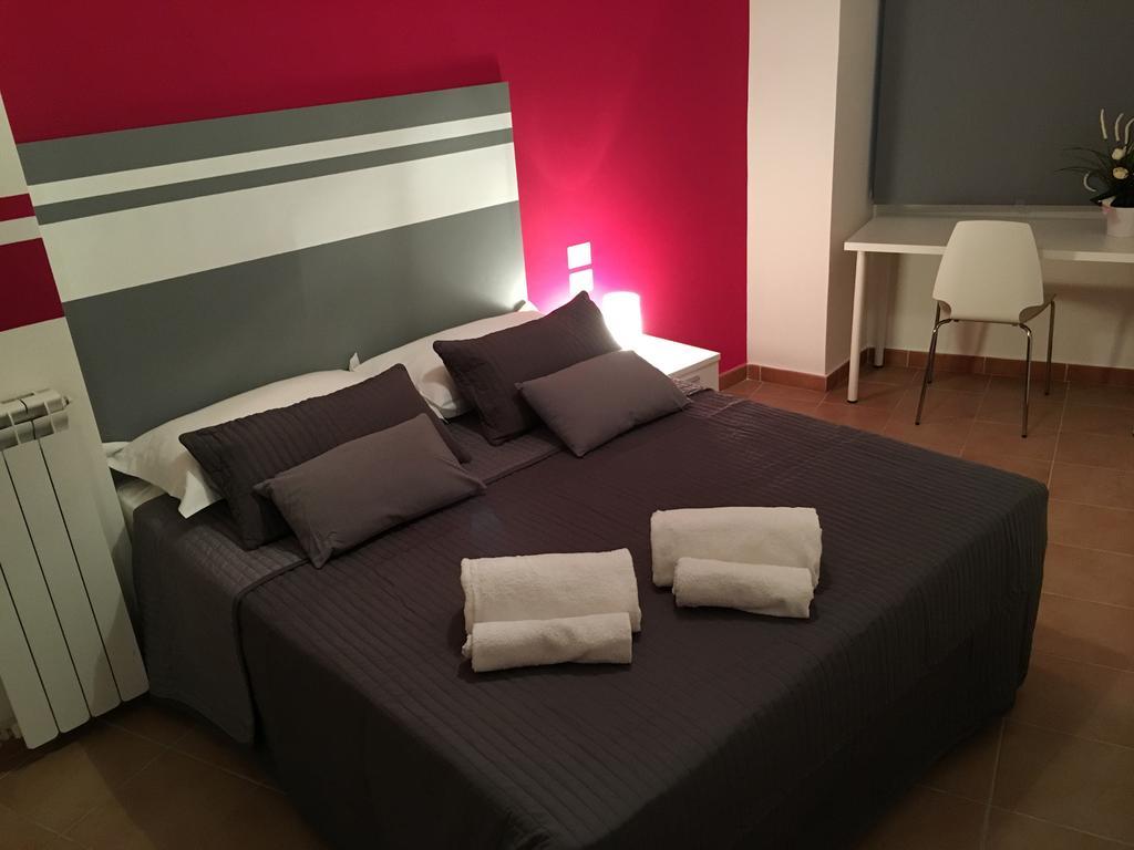 Standard Double Room Private Internal Bathroom,214575605:JPEG