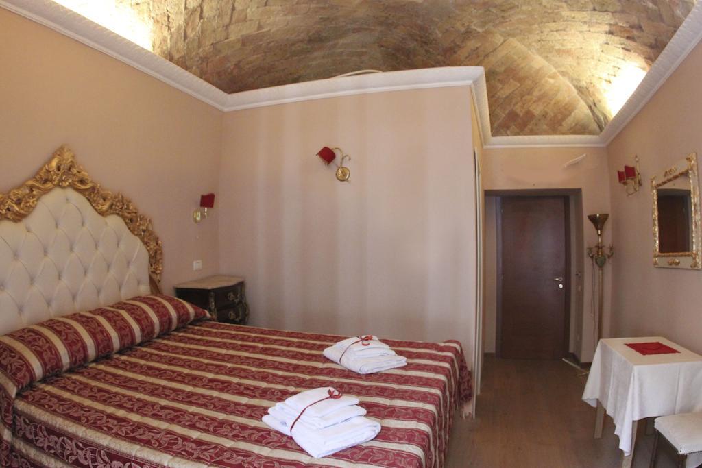 Triple Room,235492853:JPEG