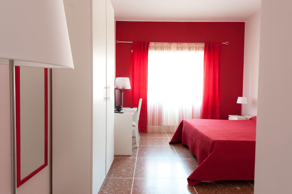 Double Room,688630386:JPEG
