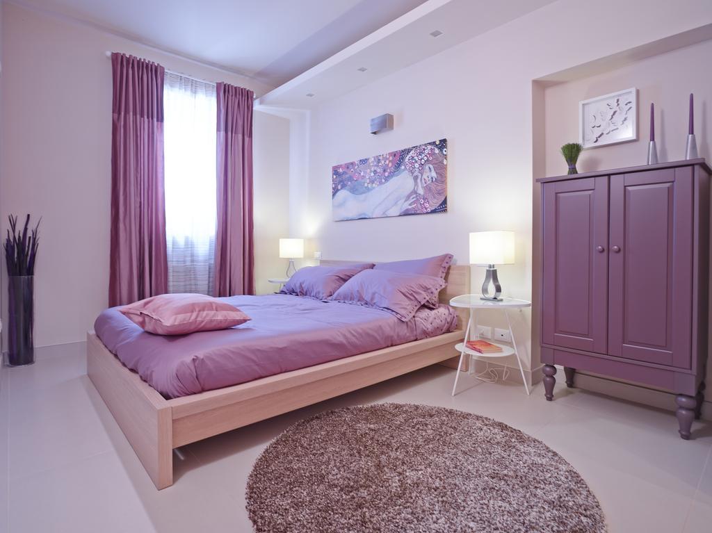 Two-Bedroom Apartment Balcony,250494057:JPEG