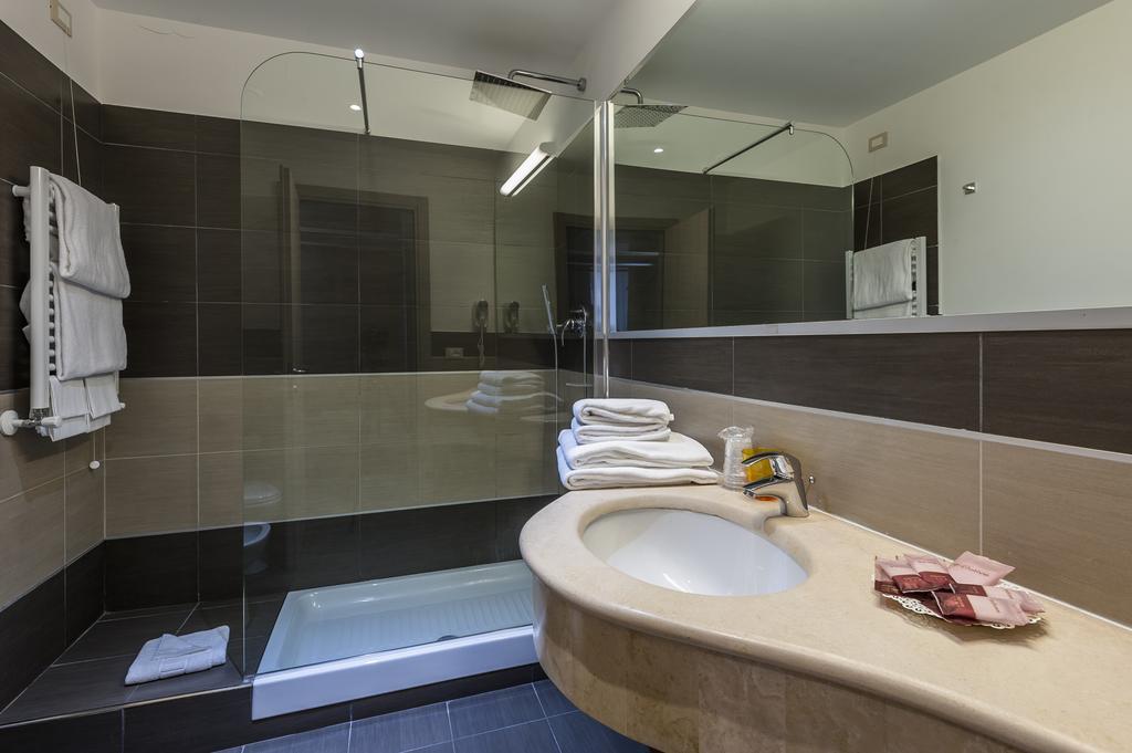 Superior Triple Room,255869545:JPEG