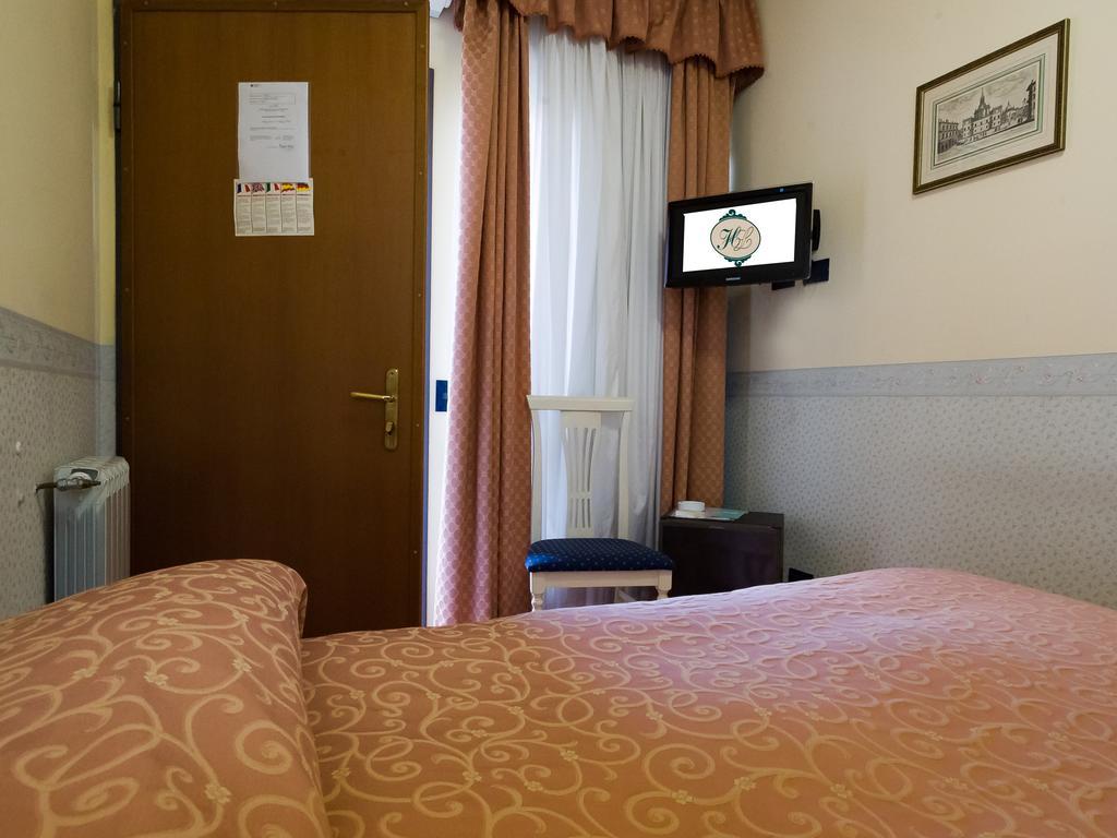 Single Room,257650481:JPEG