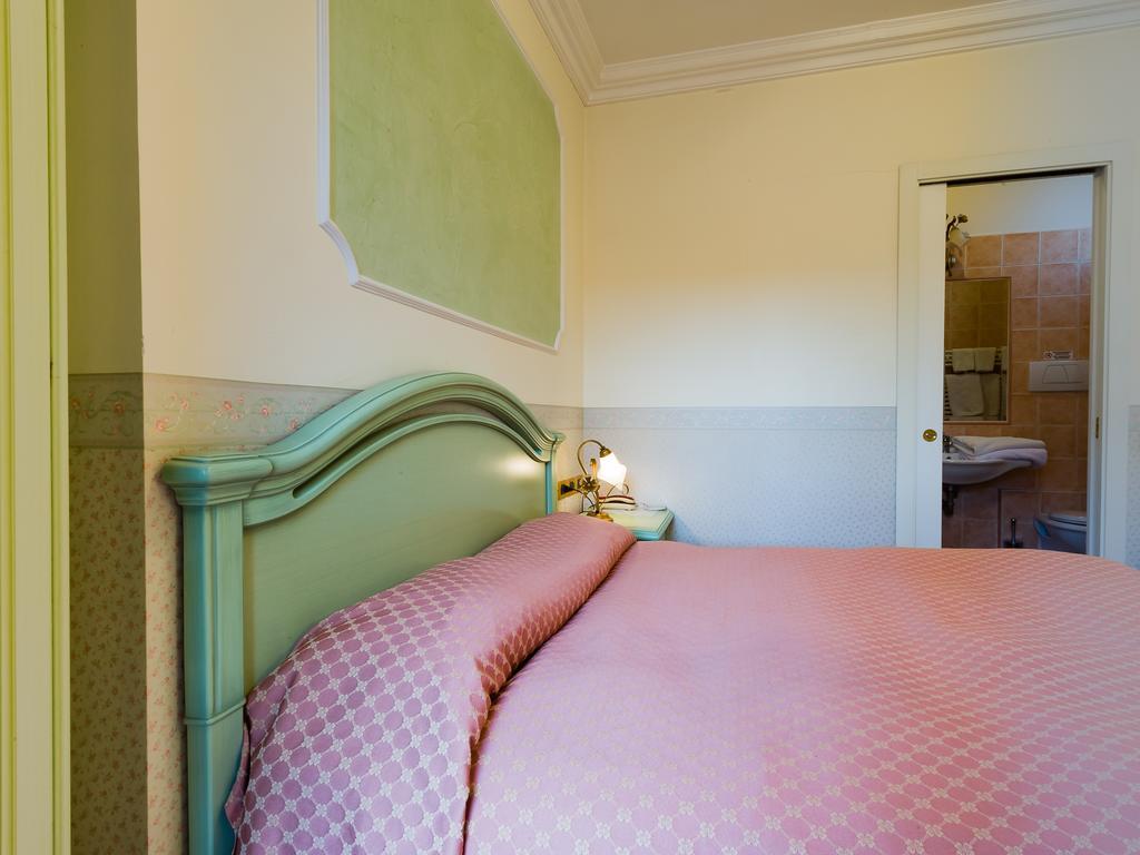 Double Room,257650637:JPEG