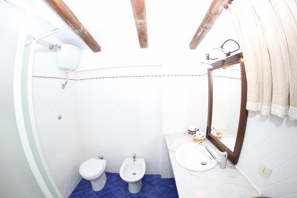 Economy Triple Room