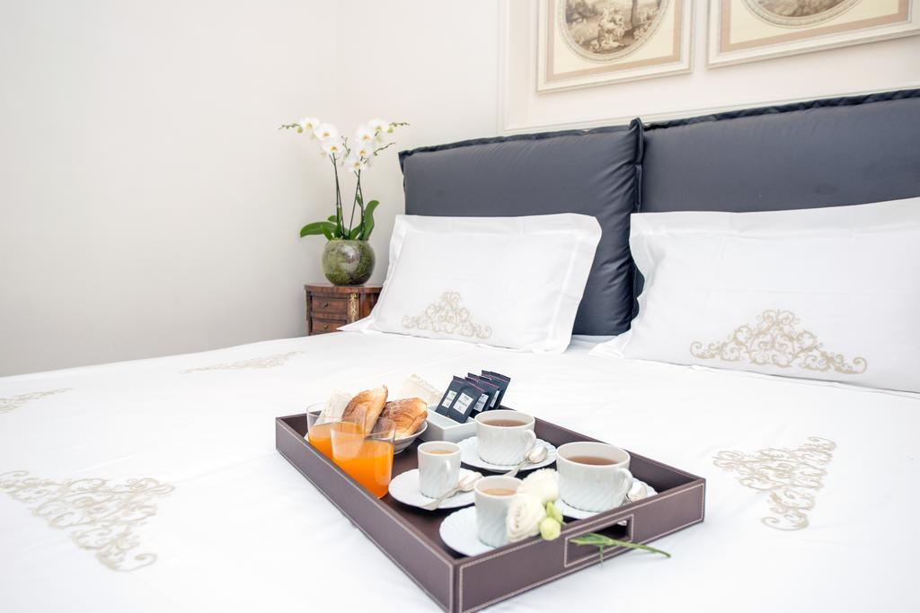 Deluxe Double Room with Bath,265496477:JPEG