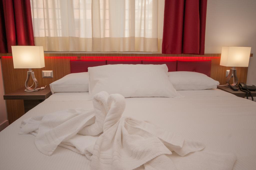 Quarto Duplo Standard