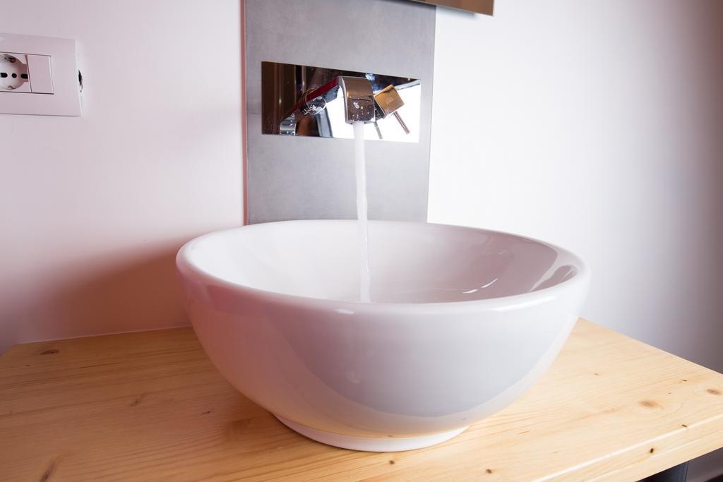 Double Room with Spa Bath,327414043:JPEG