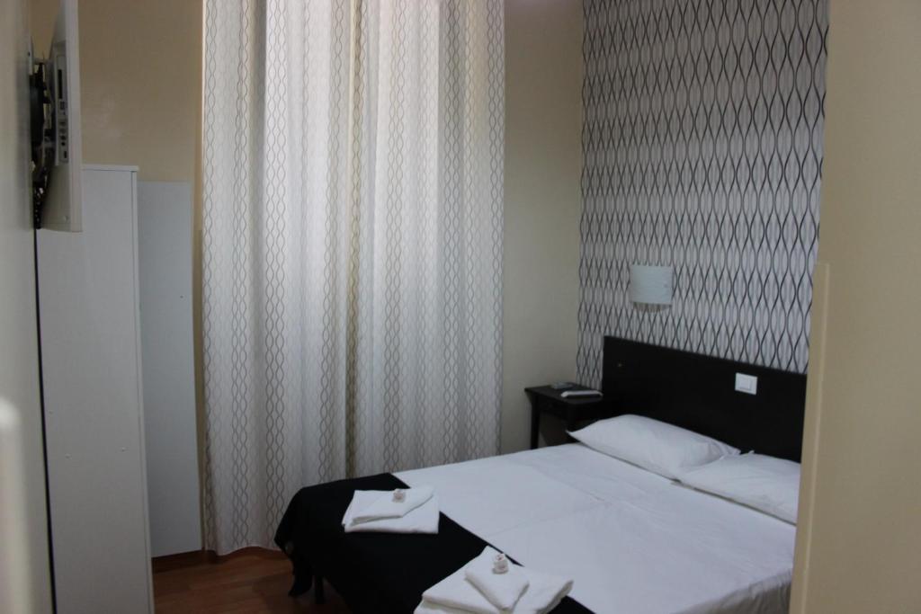 Economy Double Room,56687731:JPEG