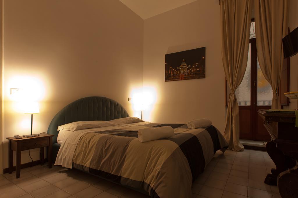 Double Room,371957131:JPEG