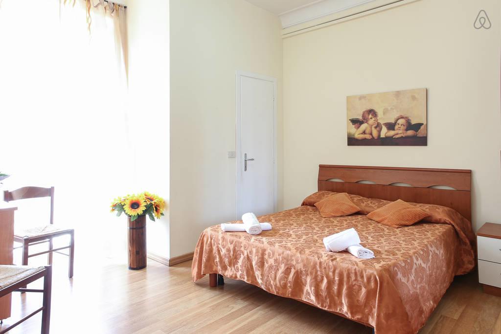 Double Room Private Bathroom