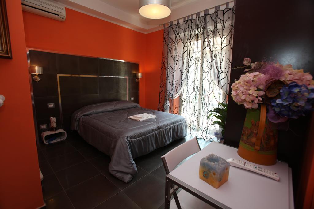 Quadruple Room Private Bathroom