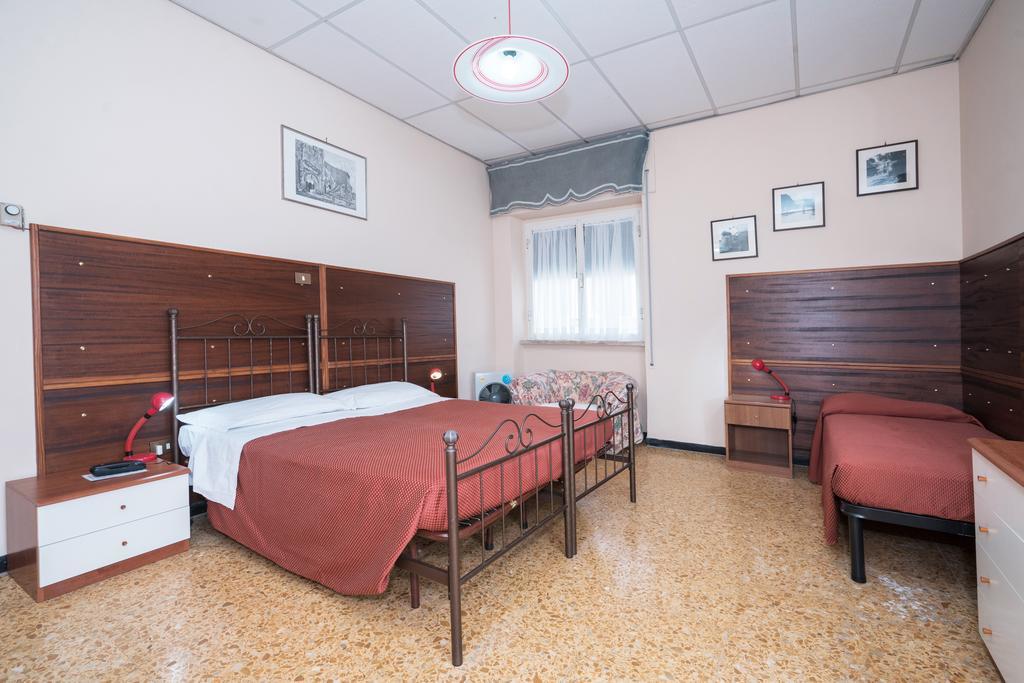 Triple Room,440271939:JPEG