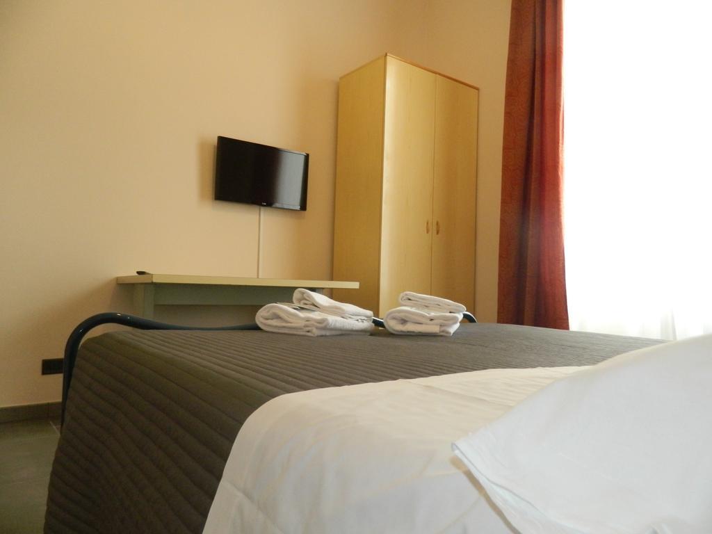 2 Onderling Verbonden Kamers - Bijgebouw