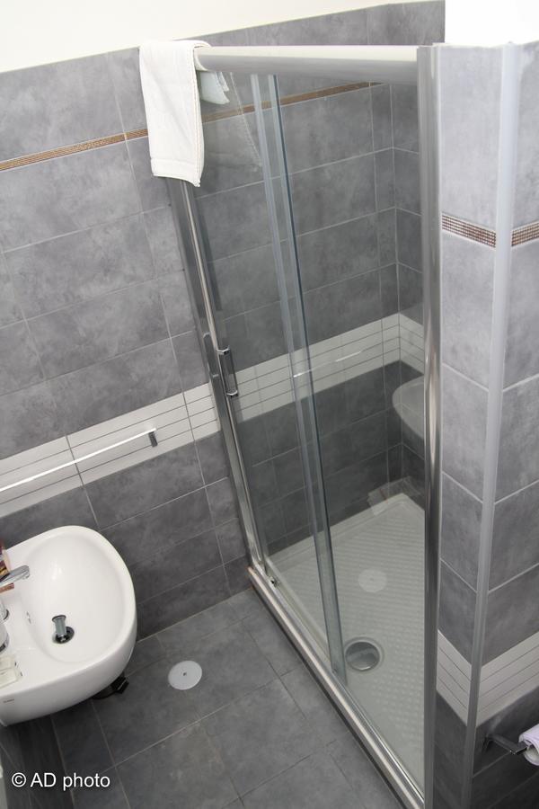 Triple Room Private Bathroom,500432541:JPEG