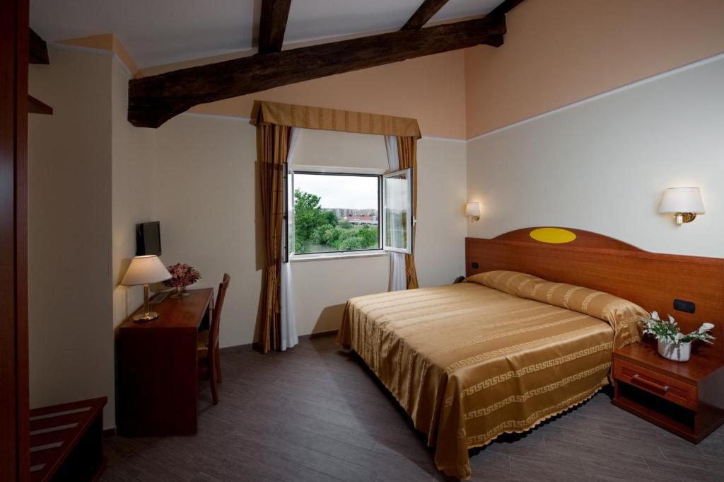 Triple Room,79984959:JPEG