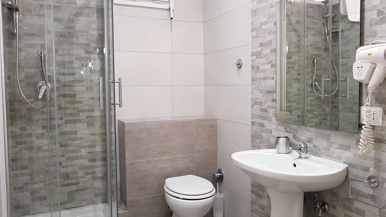 Double Room with Private External Bathroom,1216075465:JPEG