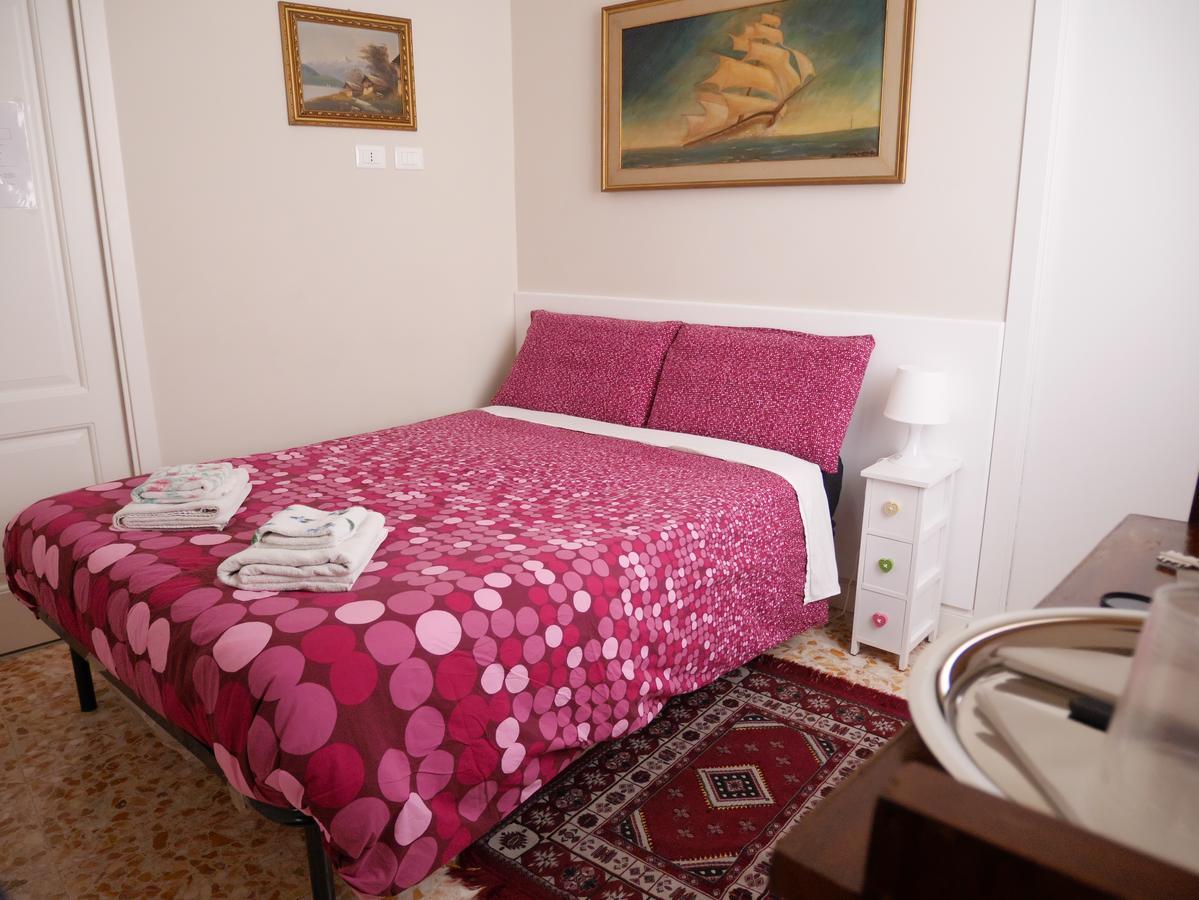 Standard Double Room,600847950:JPEG