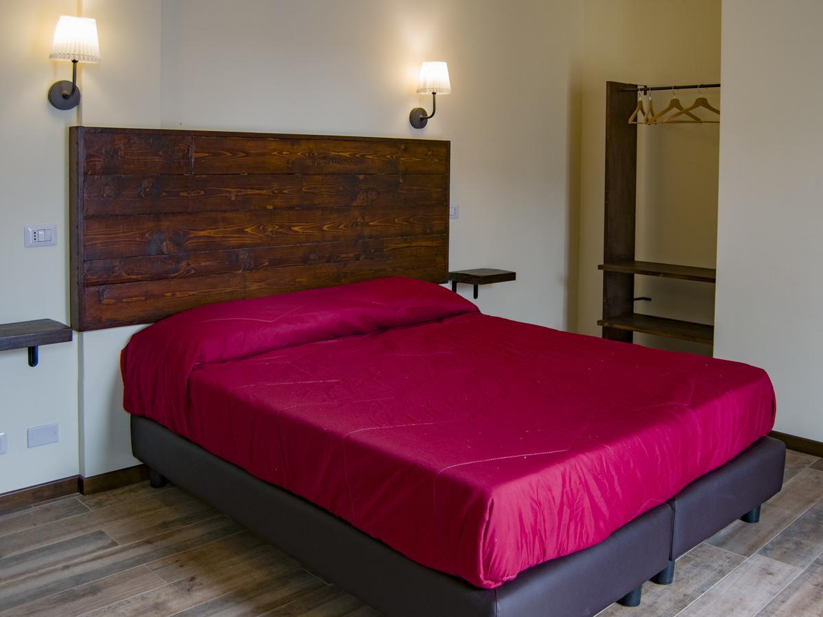 Deluxe Double or Twin Room,605434071:JPEG