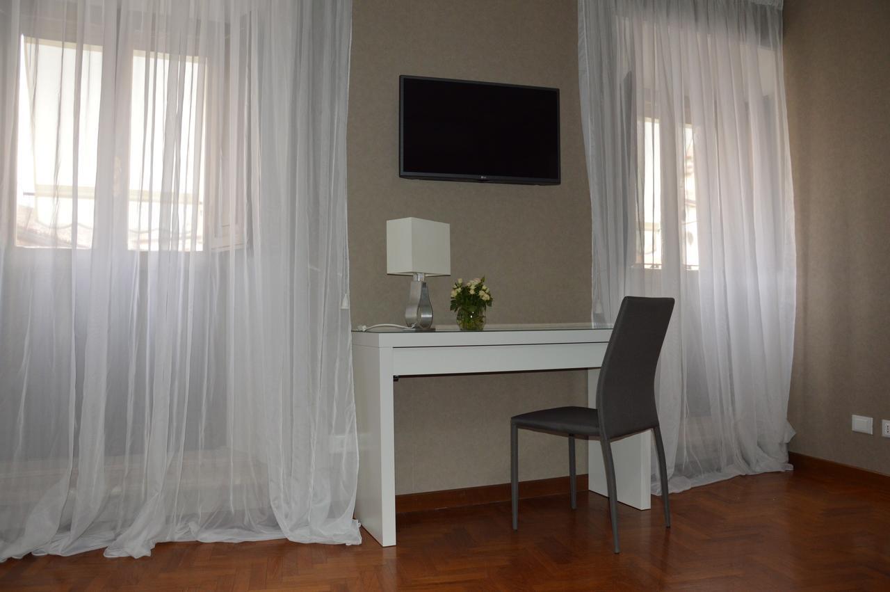 Deluxe King Room,605128575:JPEG