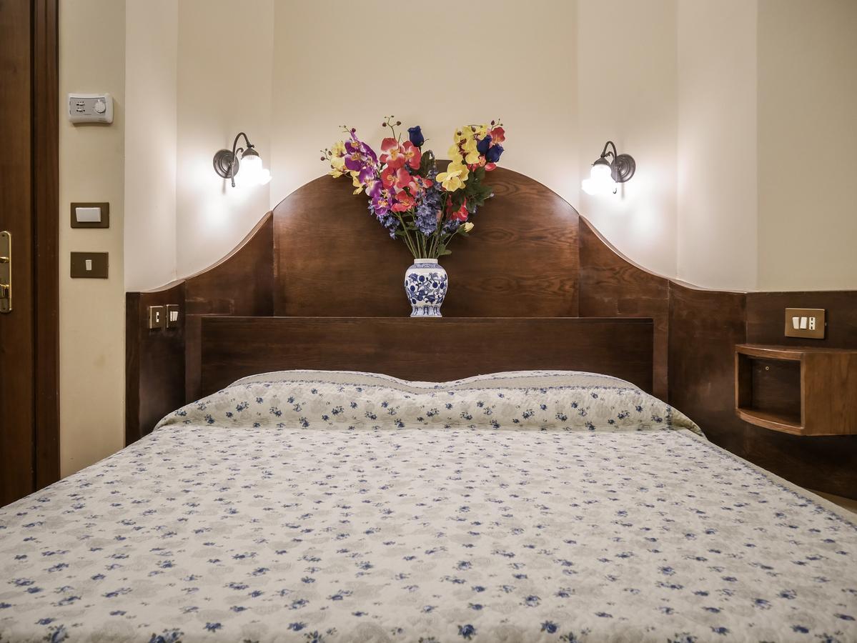 Single Room,635823882:JPEG