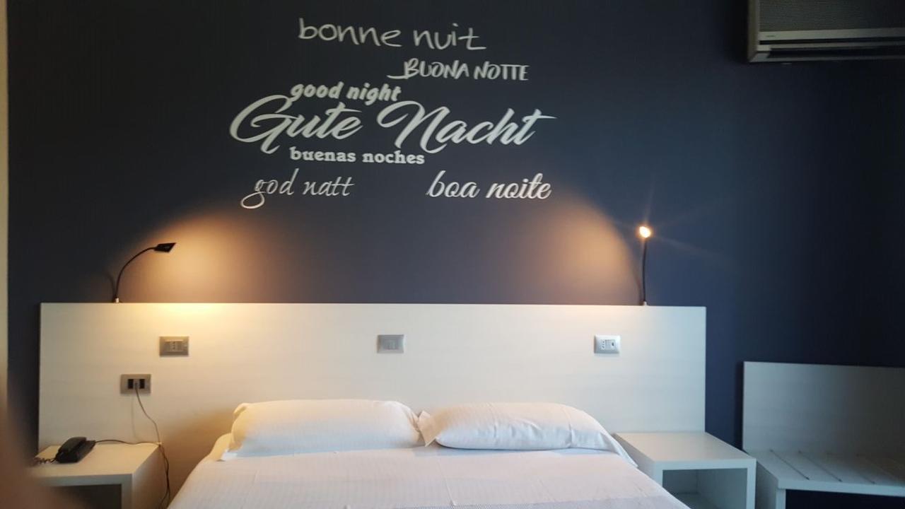 Superior Single Room,927040951:JPEG