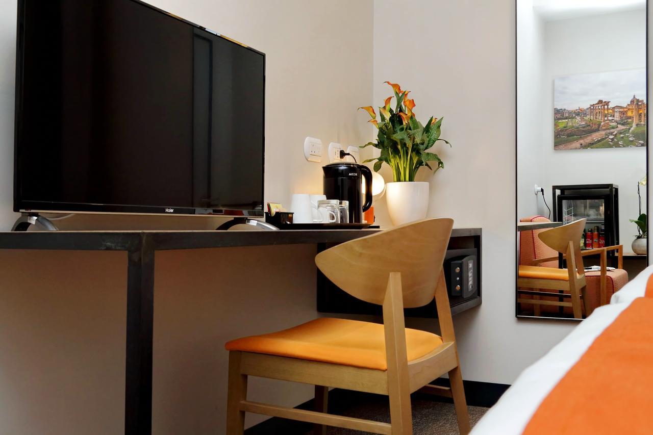 Small Double Room,658732284:JPEG