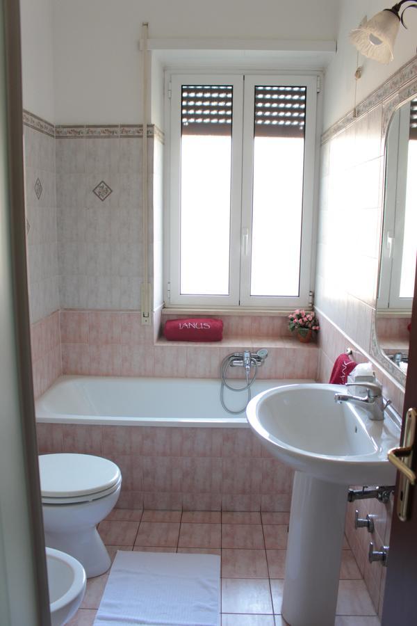 Superior Double Room,661642656:JPEG