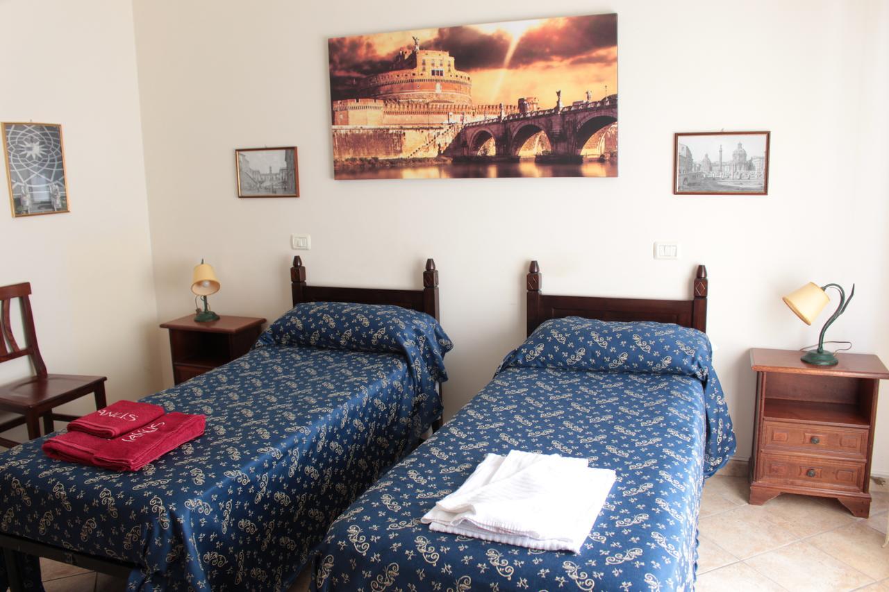 Standard Double or Twin Room,661642743:JPEG