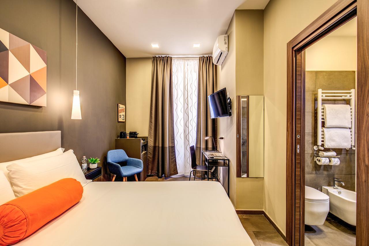 Deluxe Double or Twin Room,779148666:JPEG