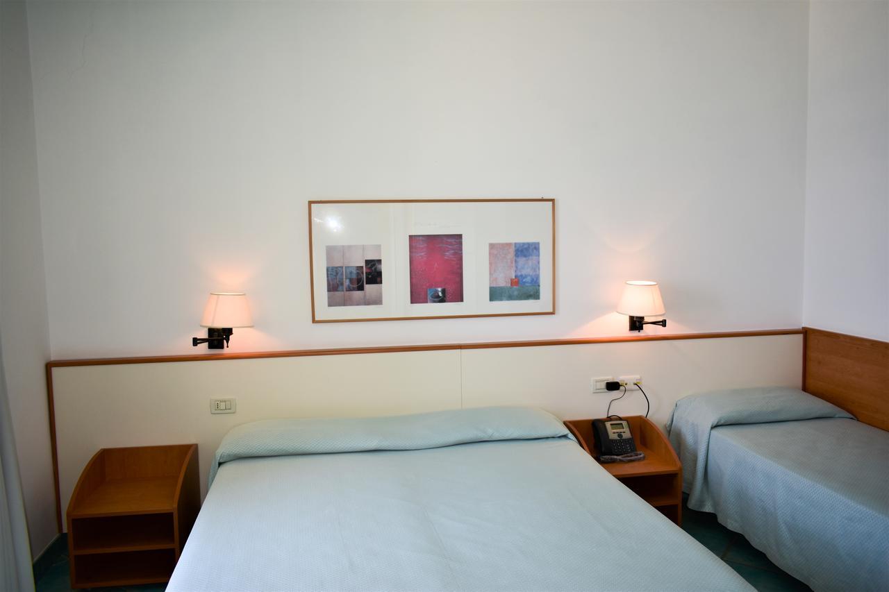 Triple Room Sea View,665803443:JPEG