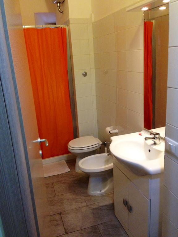 Quarto Duplo ou Twin com Casa de Banho Partilhada