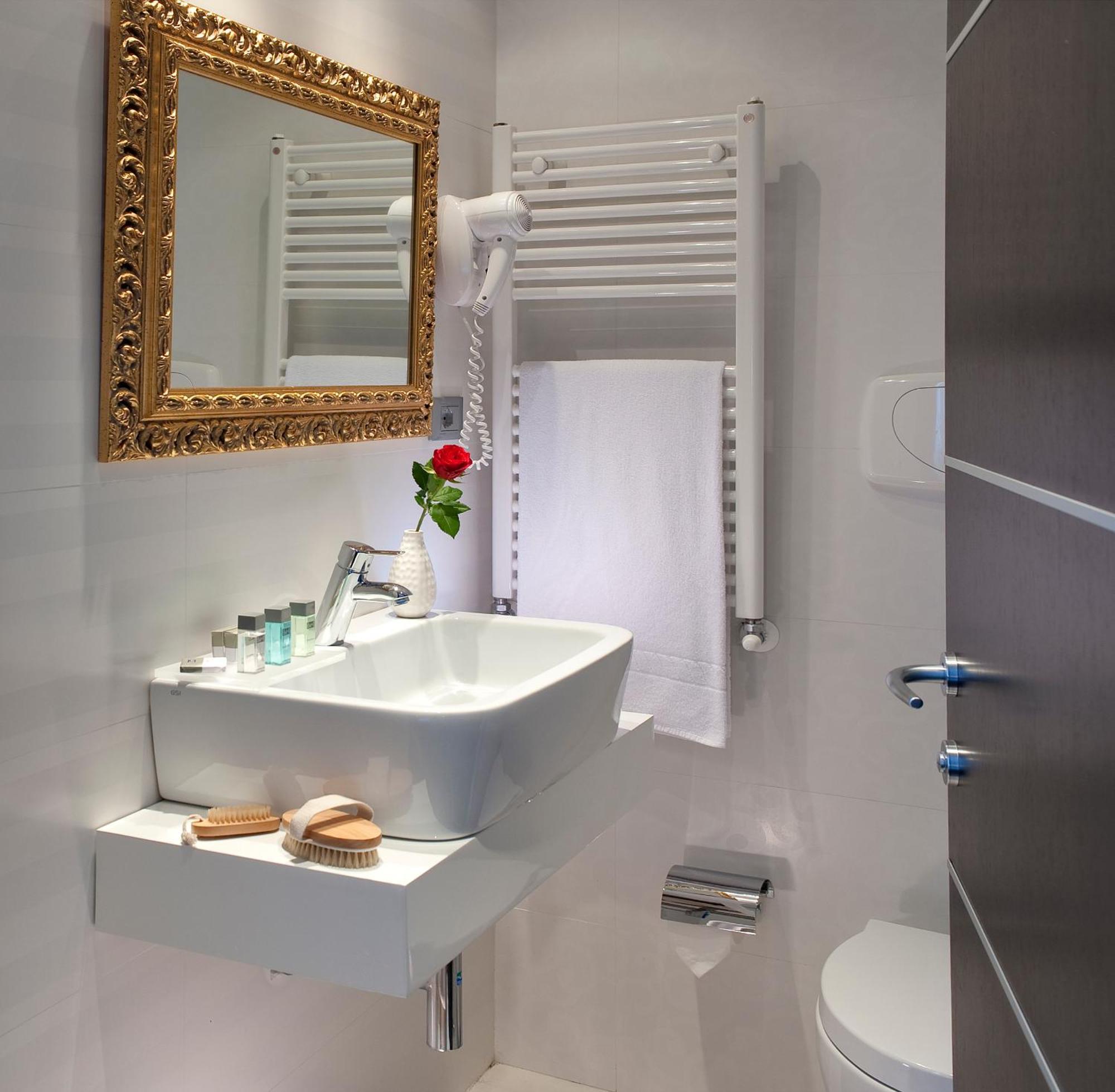 Quarto Triplo Amplo