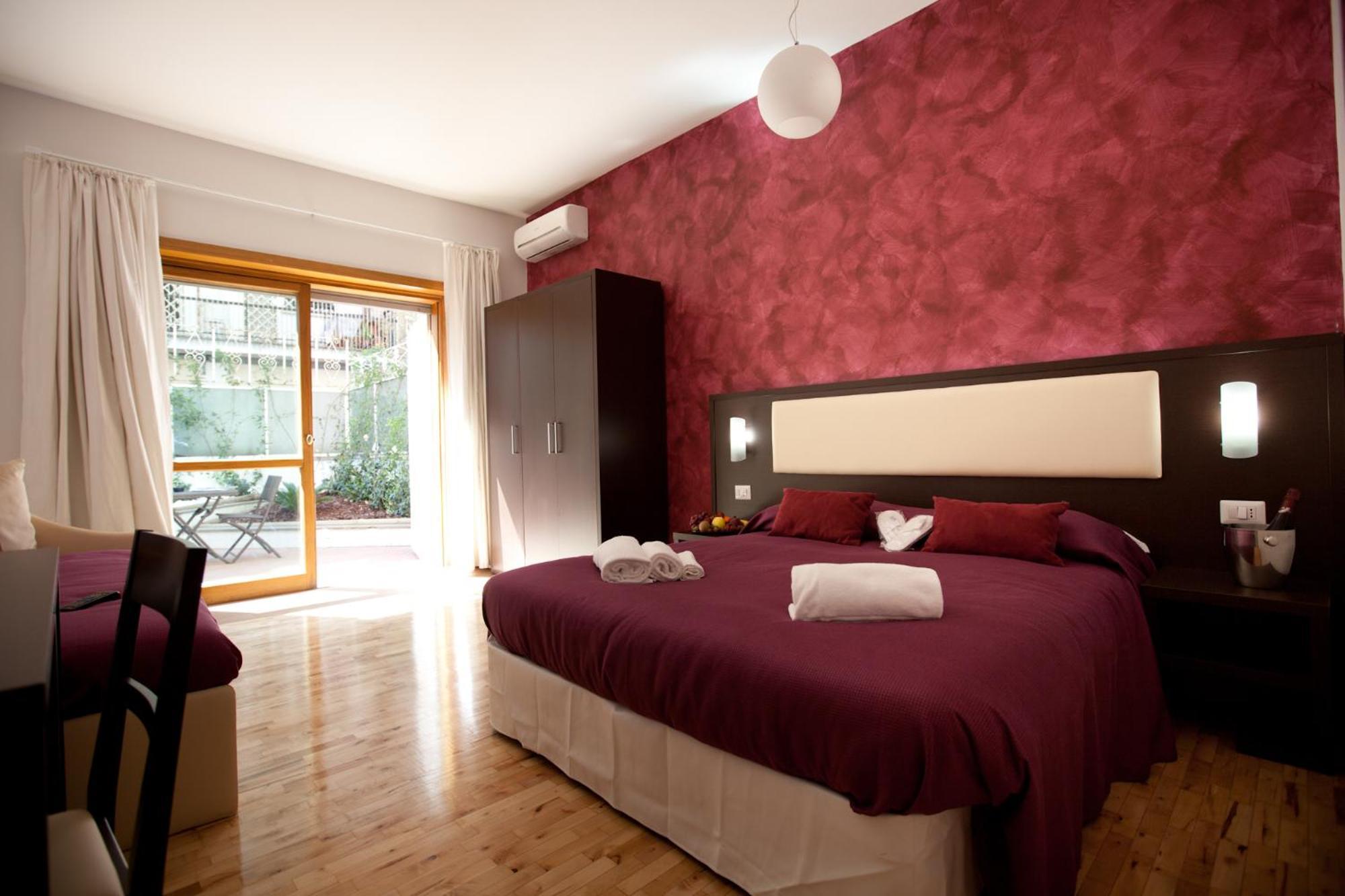 Double or Twin Room,12388277:JPEG