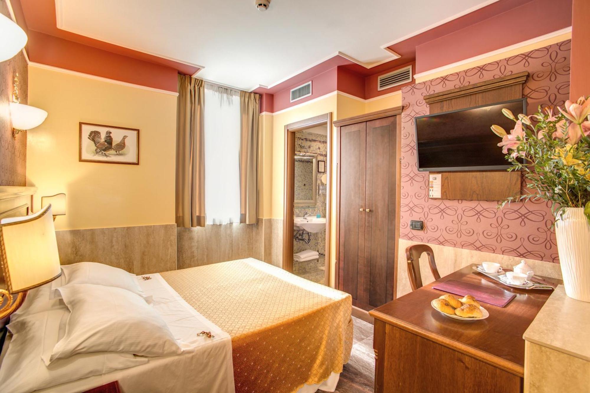 Small Double Room