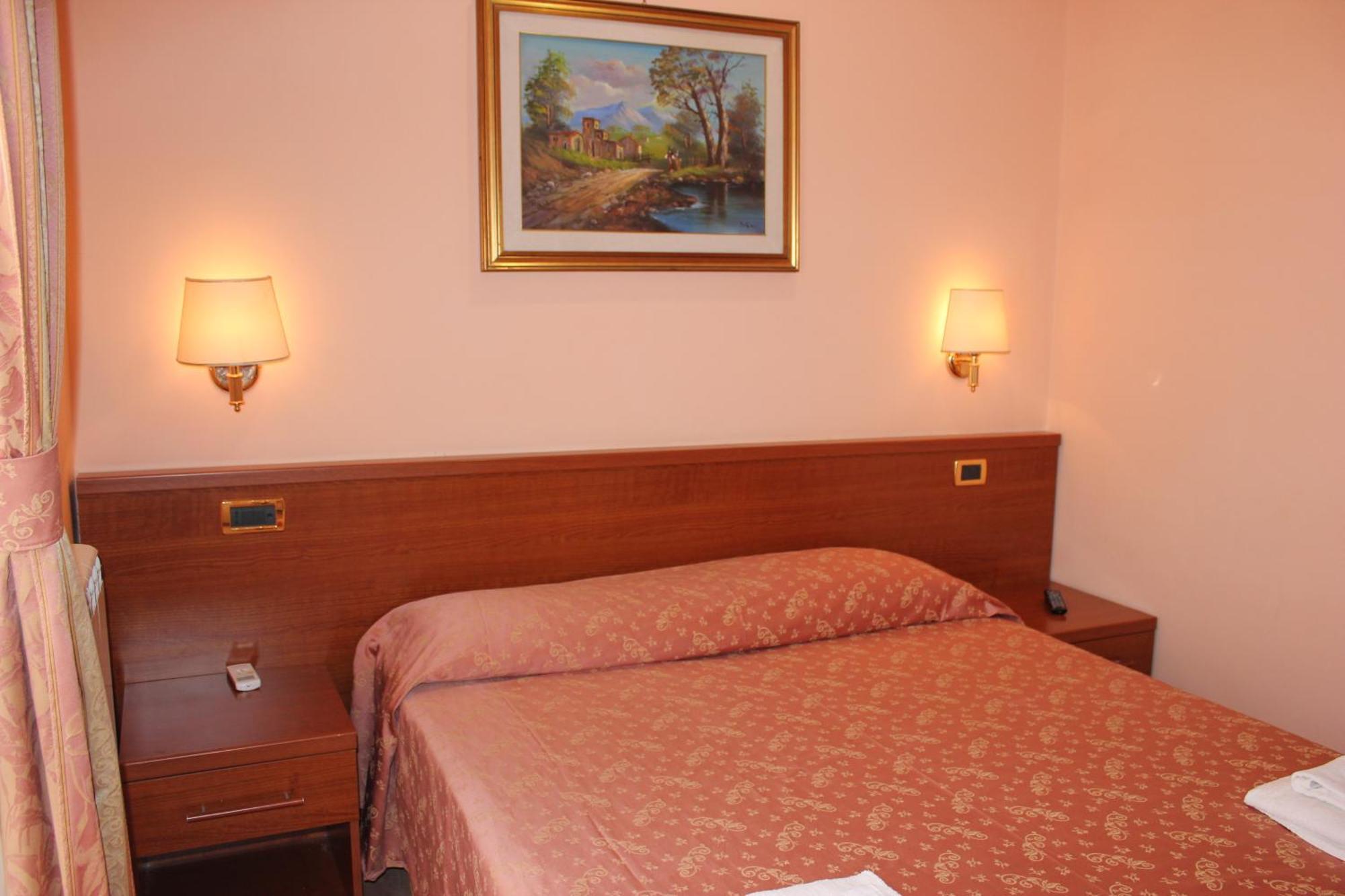 Quarto Duplo Standard