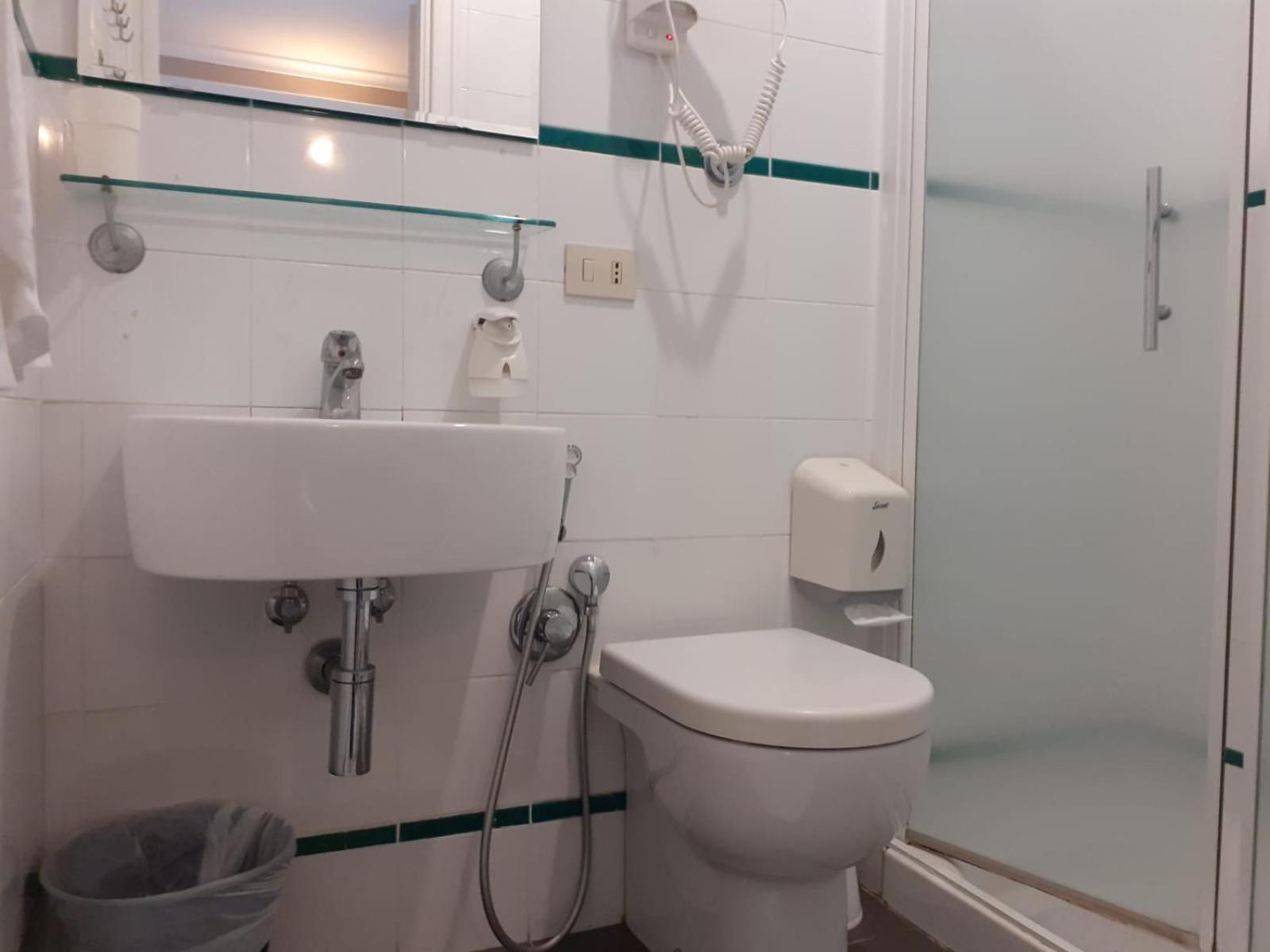 Standard Quadruple Room,1610832962:JPEG