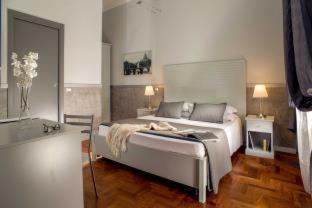 Double Room,694058583:JPEG
