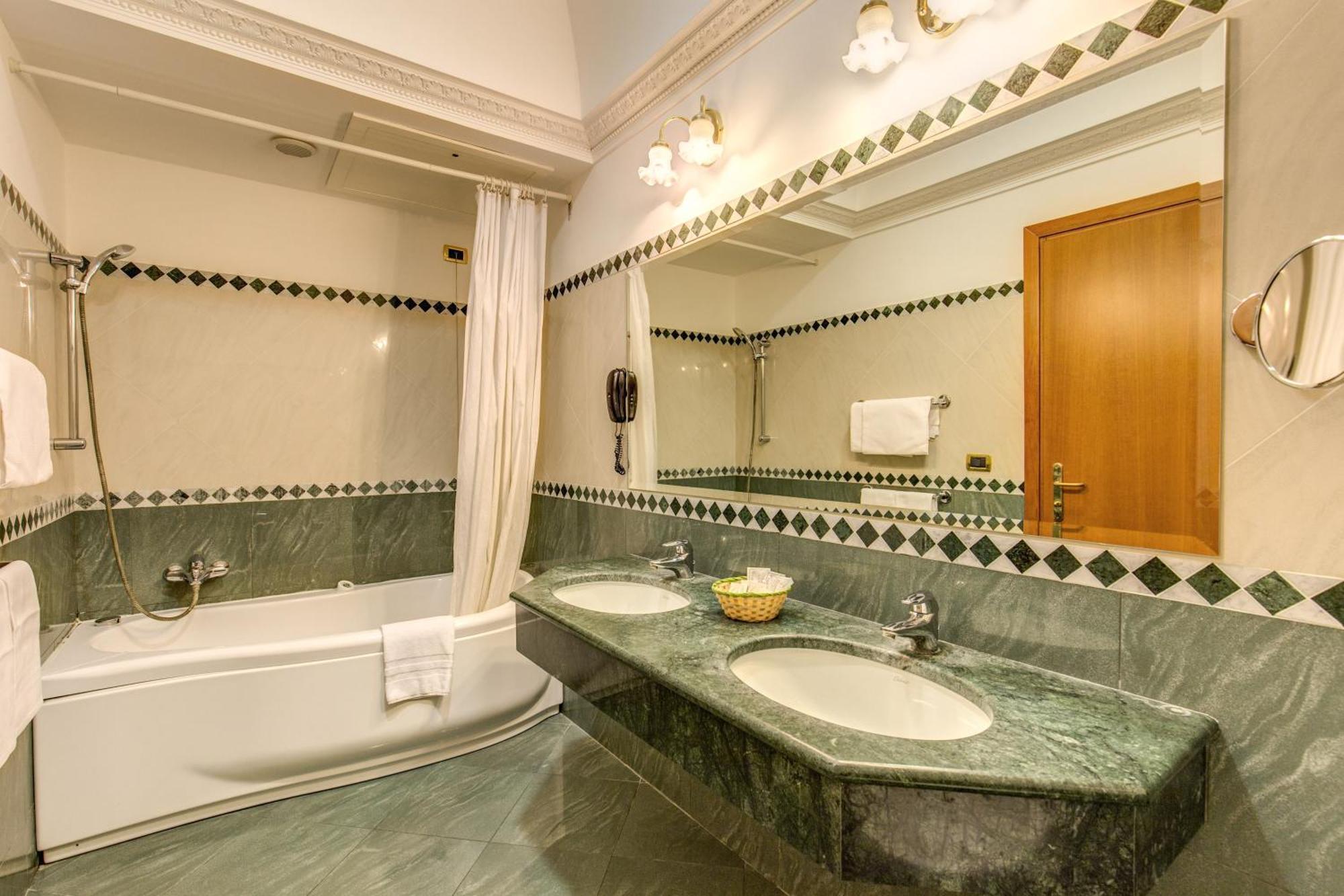 Superior Triple Room,1014609922:JPEG