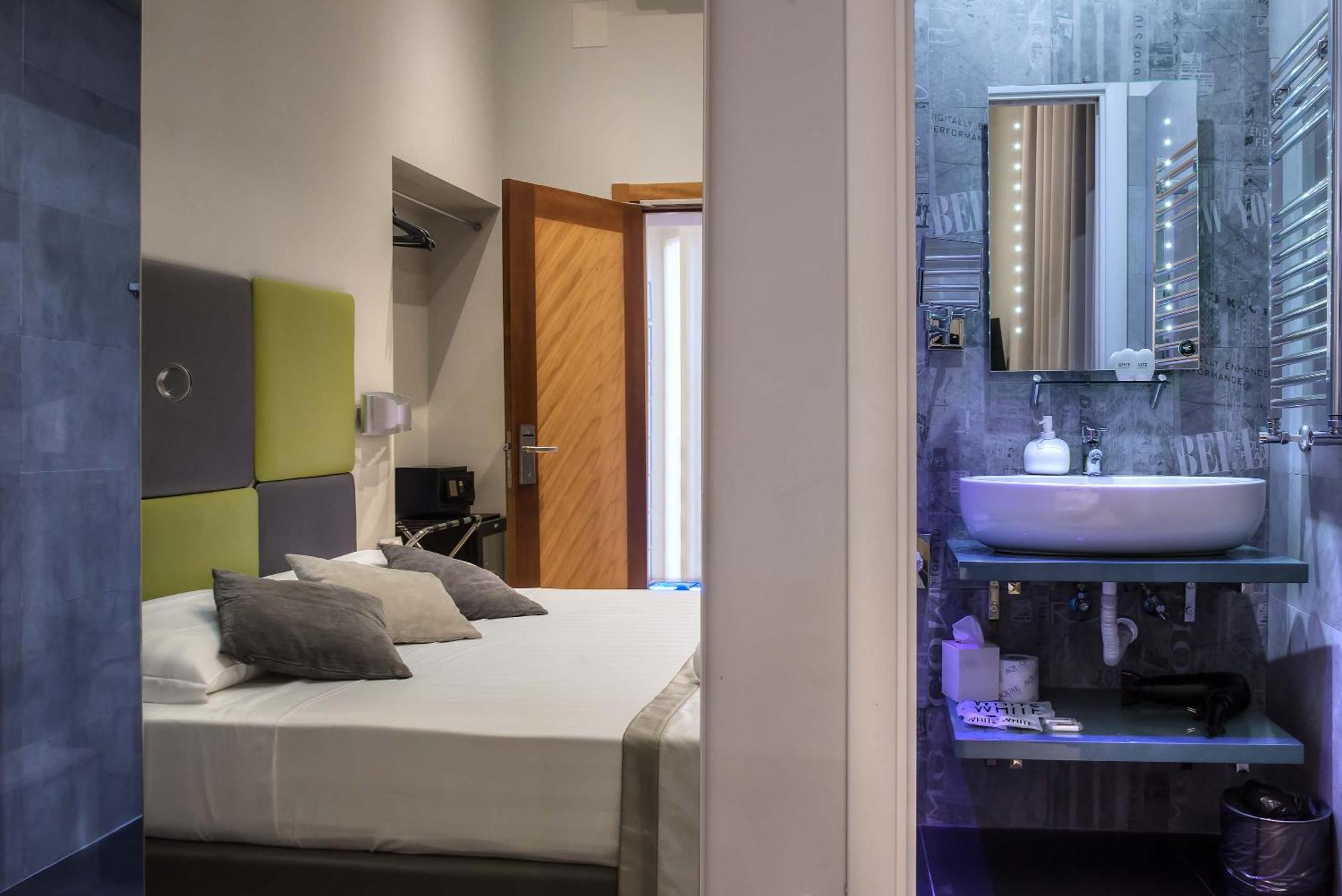 Double Room,707423338:JPEG