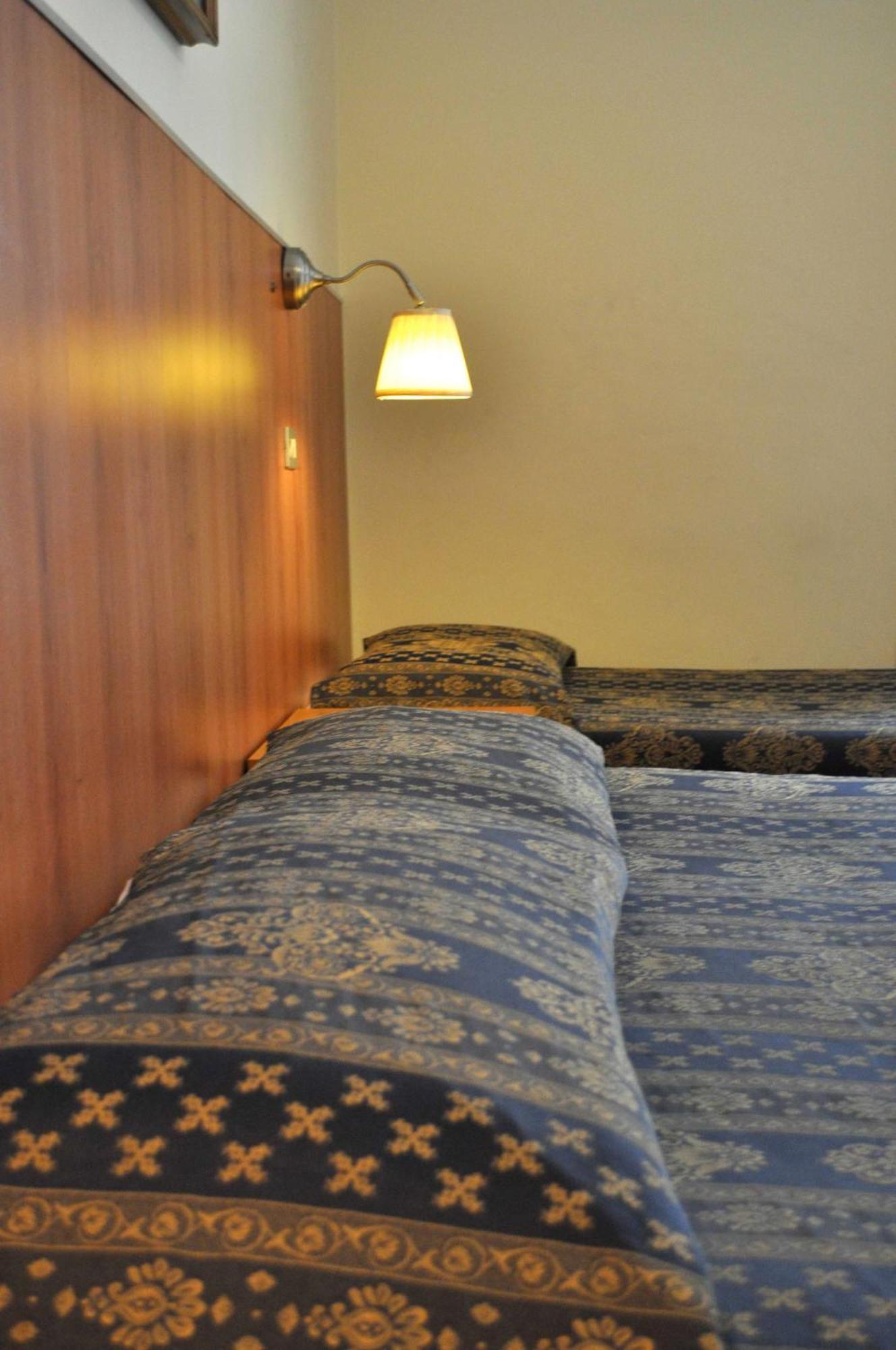 Triple Room,917104708:JPEG