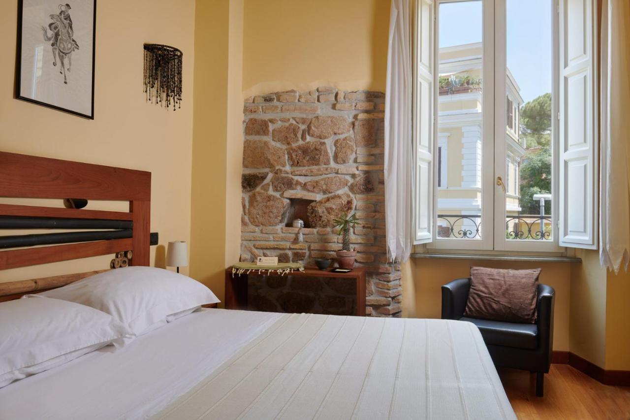 Standard Zimmer mit Kingsize-Bett