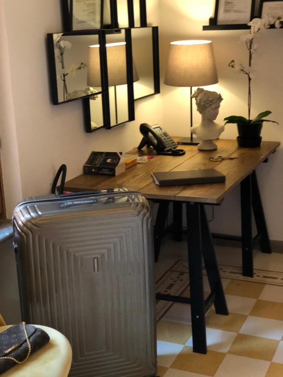 Apartamento de 2 dormitorios con terraza - Anexo