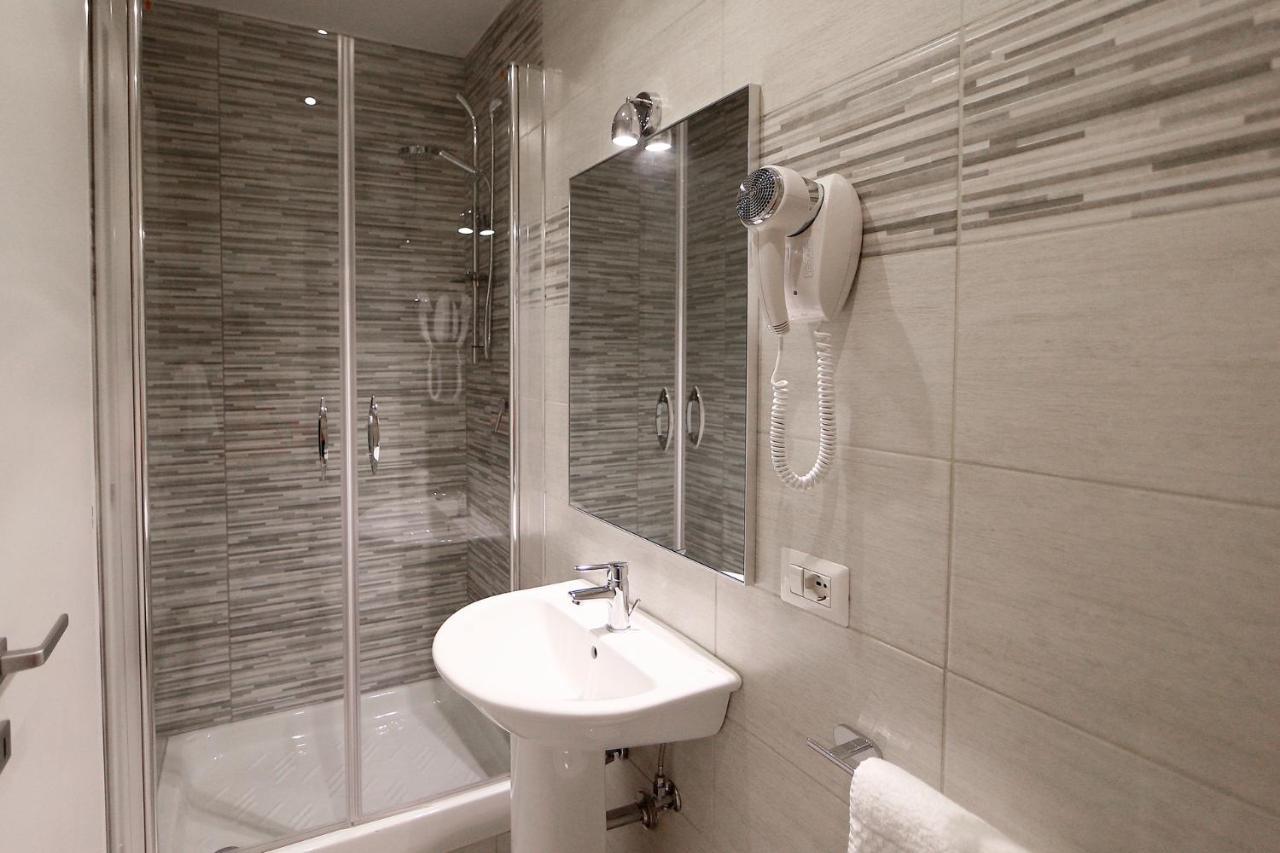 Standard Double or Twin Room Balcony,726875752:JPEG